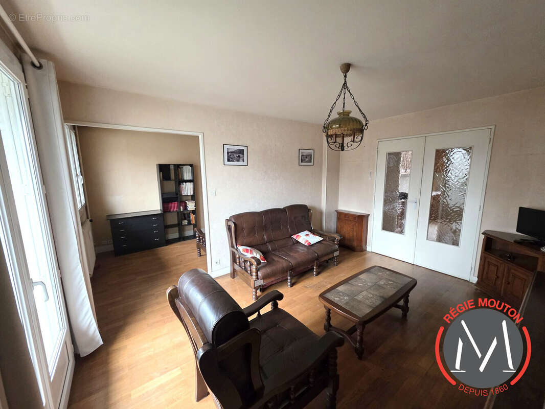 Appartement à LYON-7E