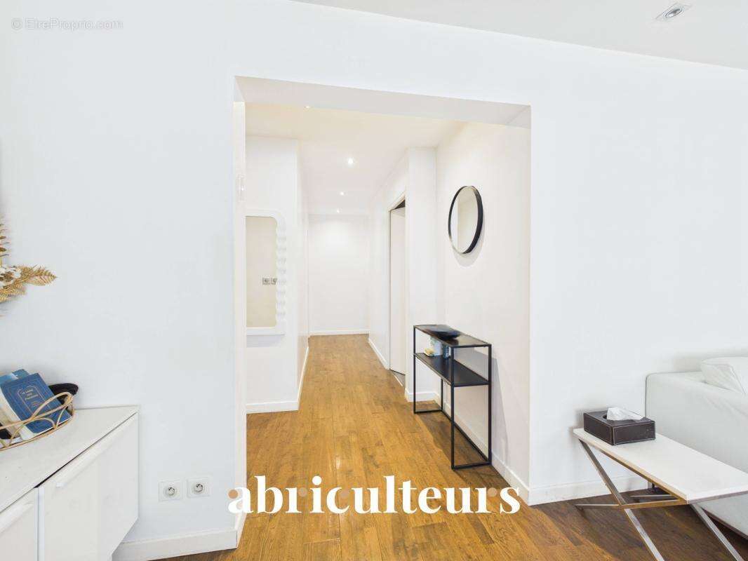 Appartement Familal - 86 m² - 4 pièces en vente à Saint-Mandé Sud (94160) - photo 5