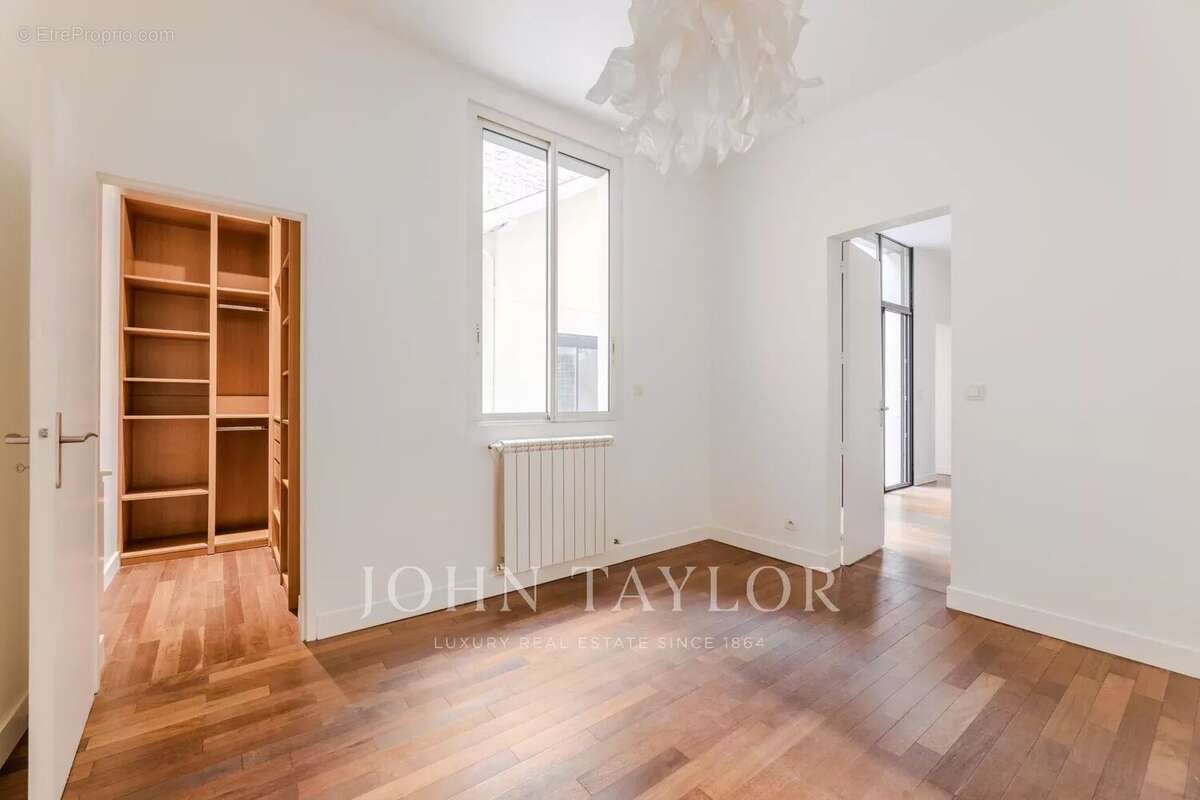 Commerce à BORDEAUX