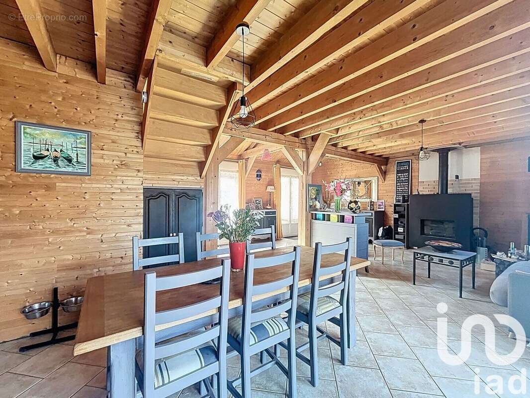 Photo 8 - Maison à MINIAC-MORVAN