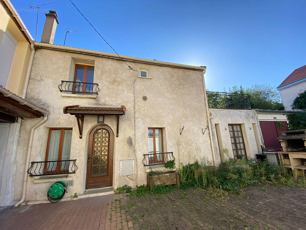 Maison à NOISY-LE-SEC