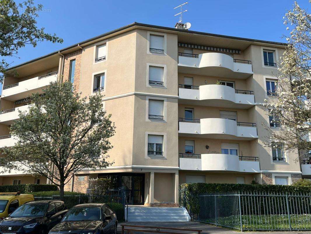 Appartement à NEUILLY-SUR-MARNE