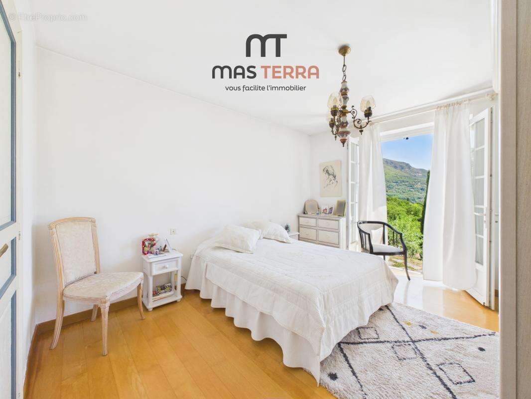 Maison à LE BAR-SUR-LOUP
