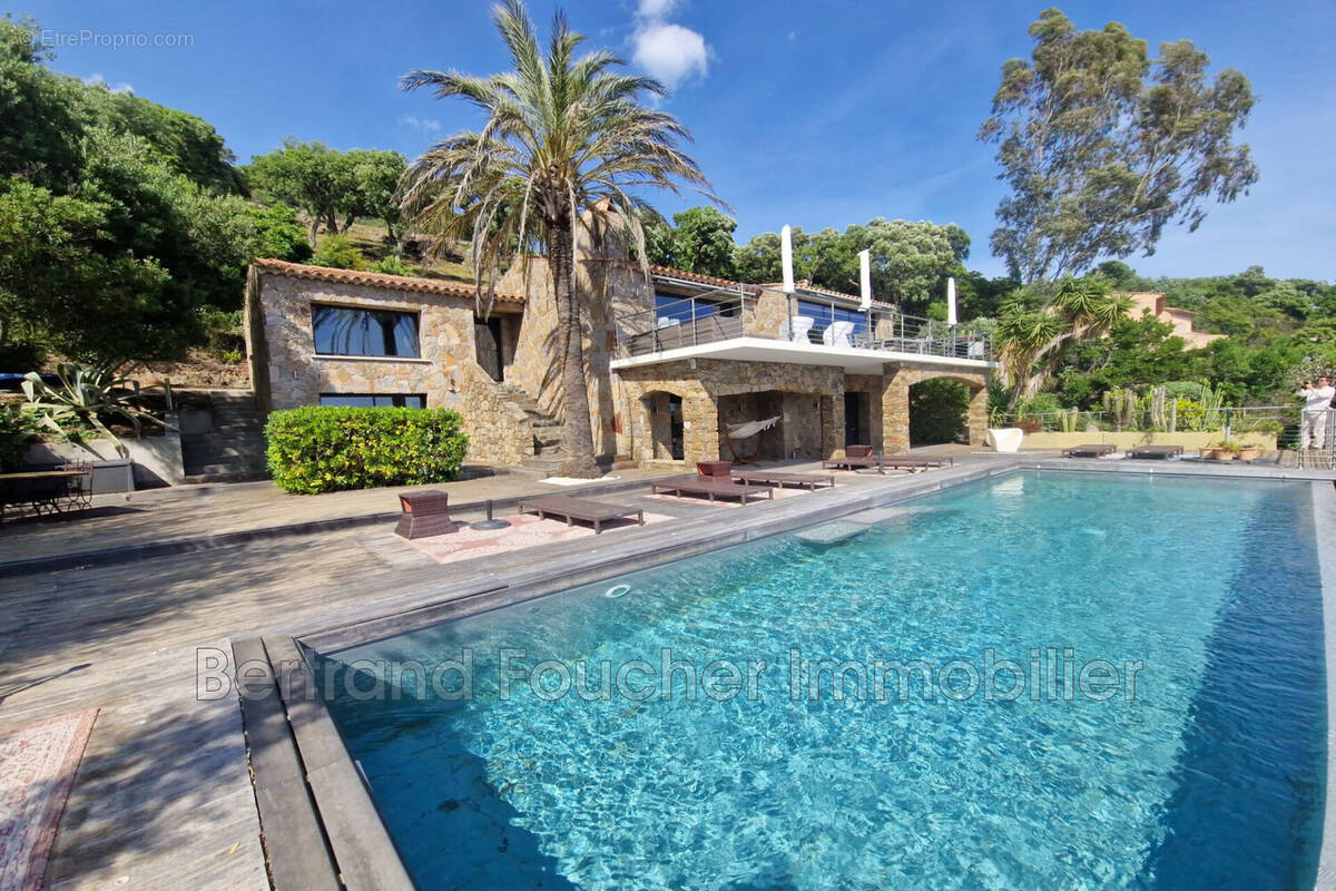 Maison à CAVALAIRE-SUR-MER