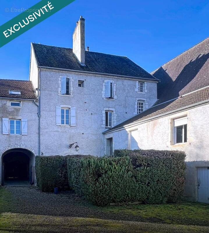 Photo 1 - Appartement à GRAY