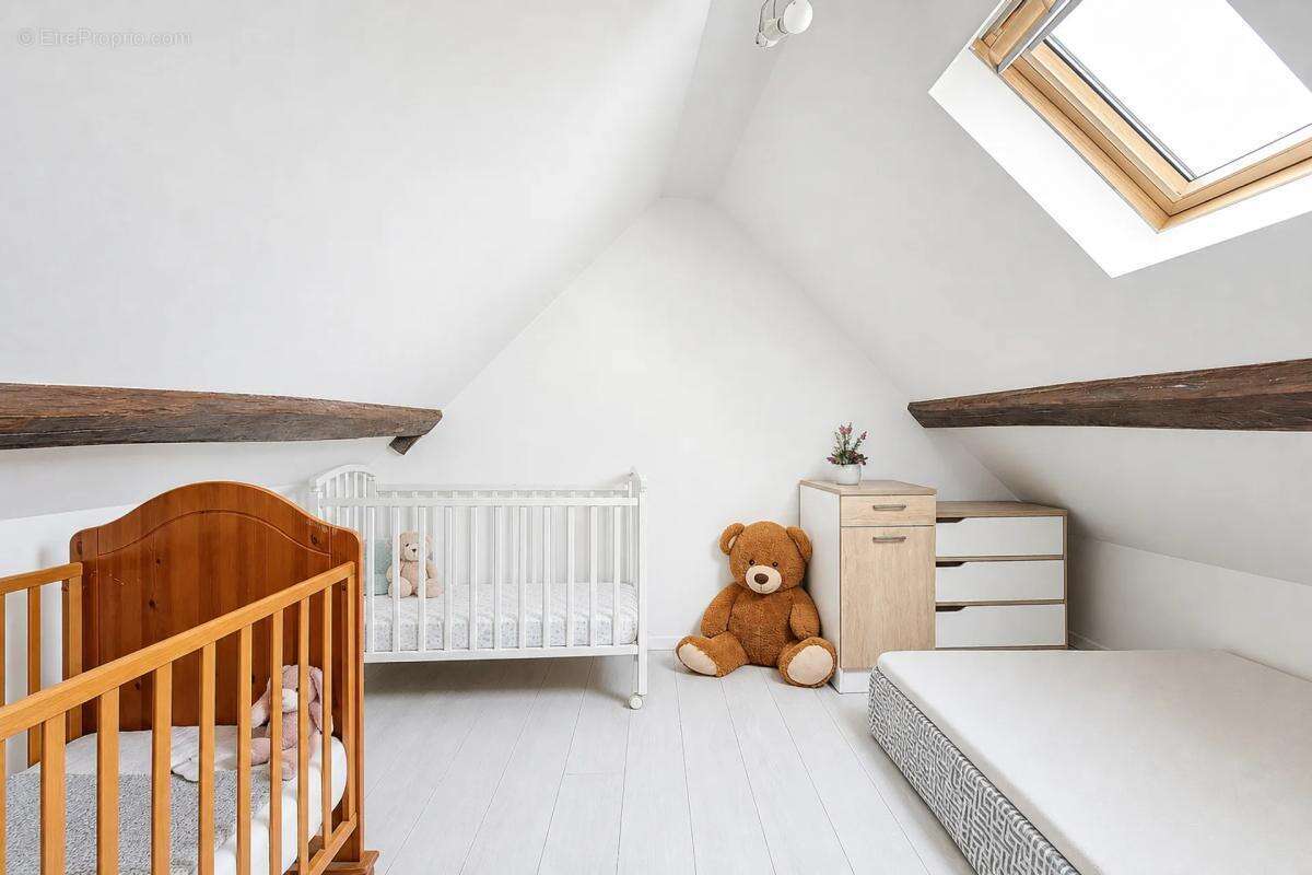 Belle maison de 7 pièces à Savins, 200 m² - photo 11