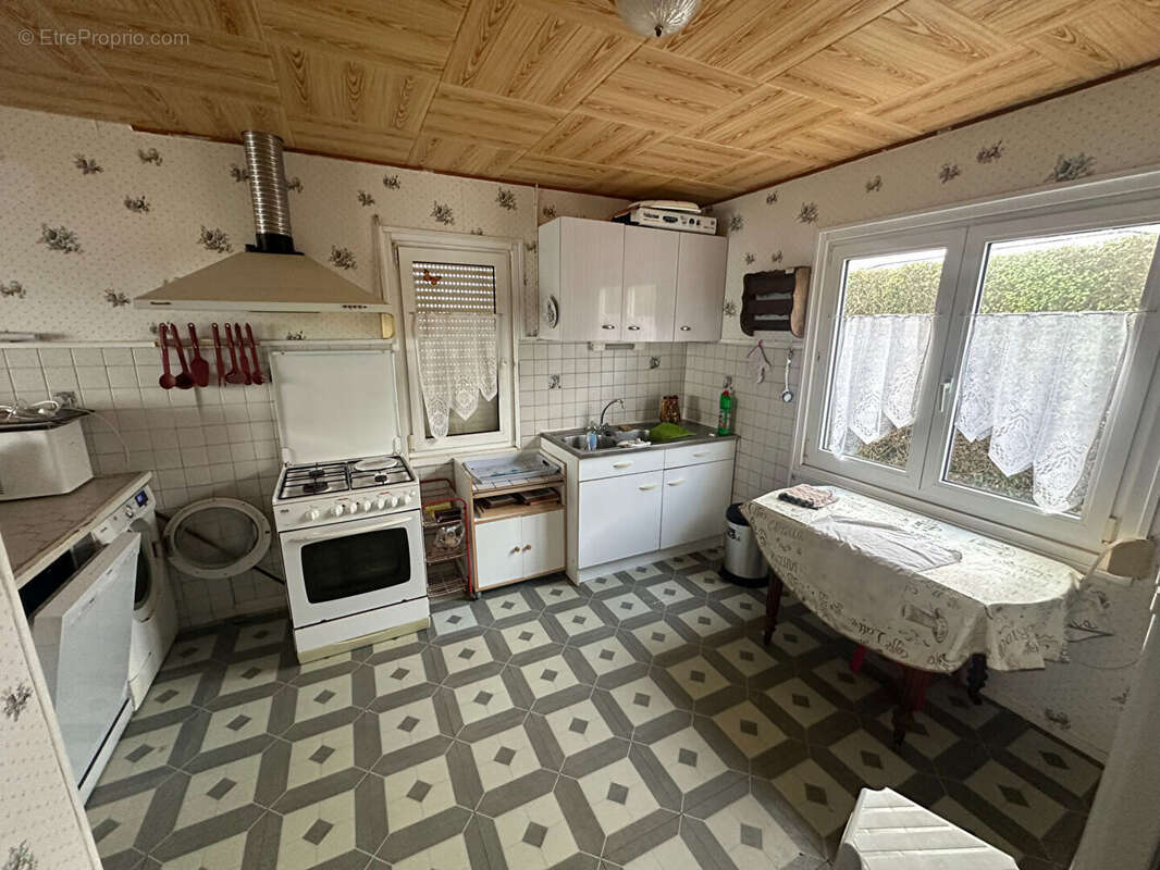 Maison à SAINT-COME-DE-FRESNE