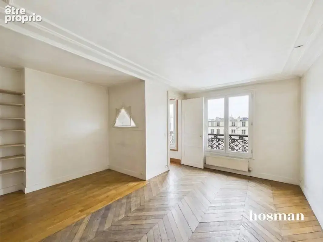 Appartement 2 pièces de 47 m² - Dernier étage avec ascenseur, calme et lumineux - Rue du Faubourg Montmartre - photo 4