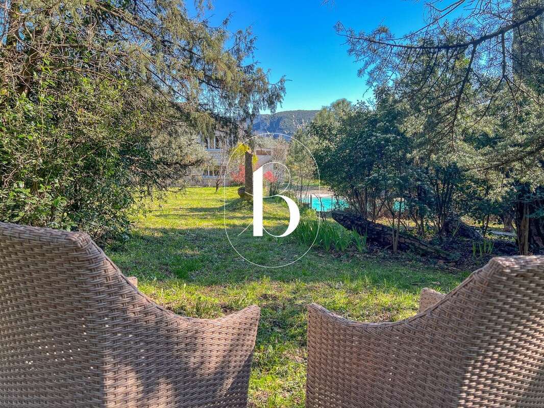 Maison à VALLON-PONT-D'ARC