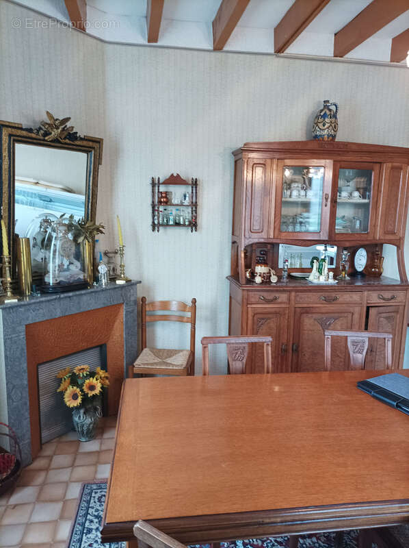 Maison à SAINT-VITE