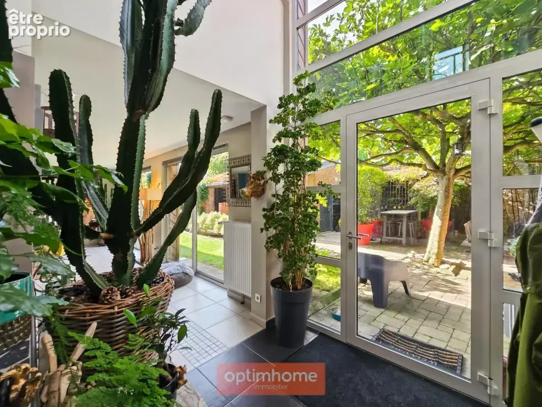 Fermette renovee 247 m² semi plain-pied 4 ch bureau spa jardin expo sud - photo 2