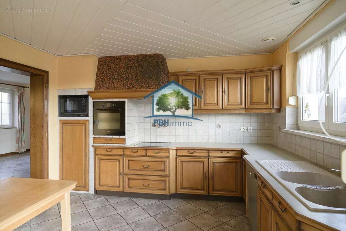 Maison à MORSBRONN-LES-BAINS