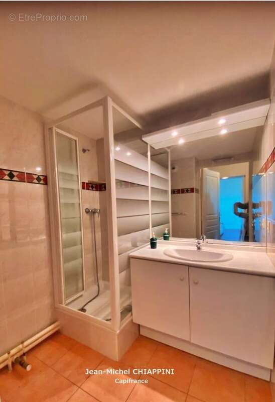 Appartement à MARSEILLE-12E