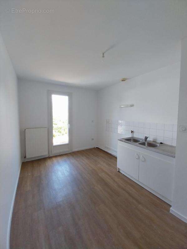 Charmante maison t3 nozay avec grand jardin - photo 9