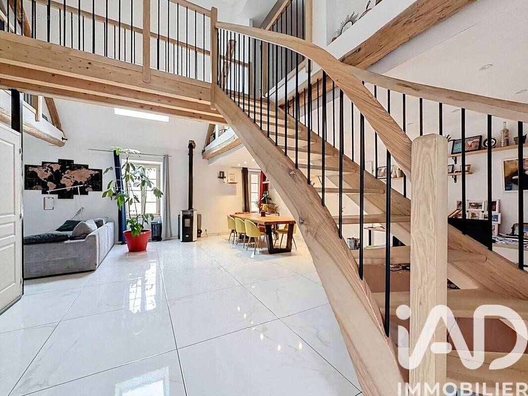 Photo 1 - Maison à MARVEJOLS