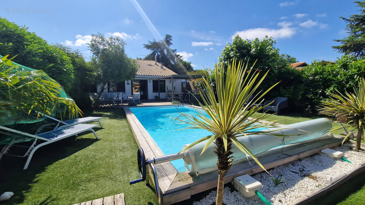 Maison à GUJAN-MESTRAS