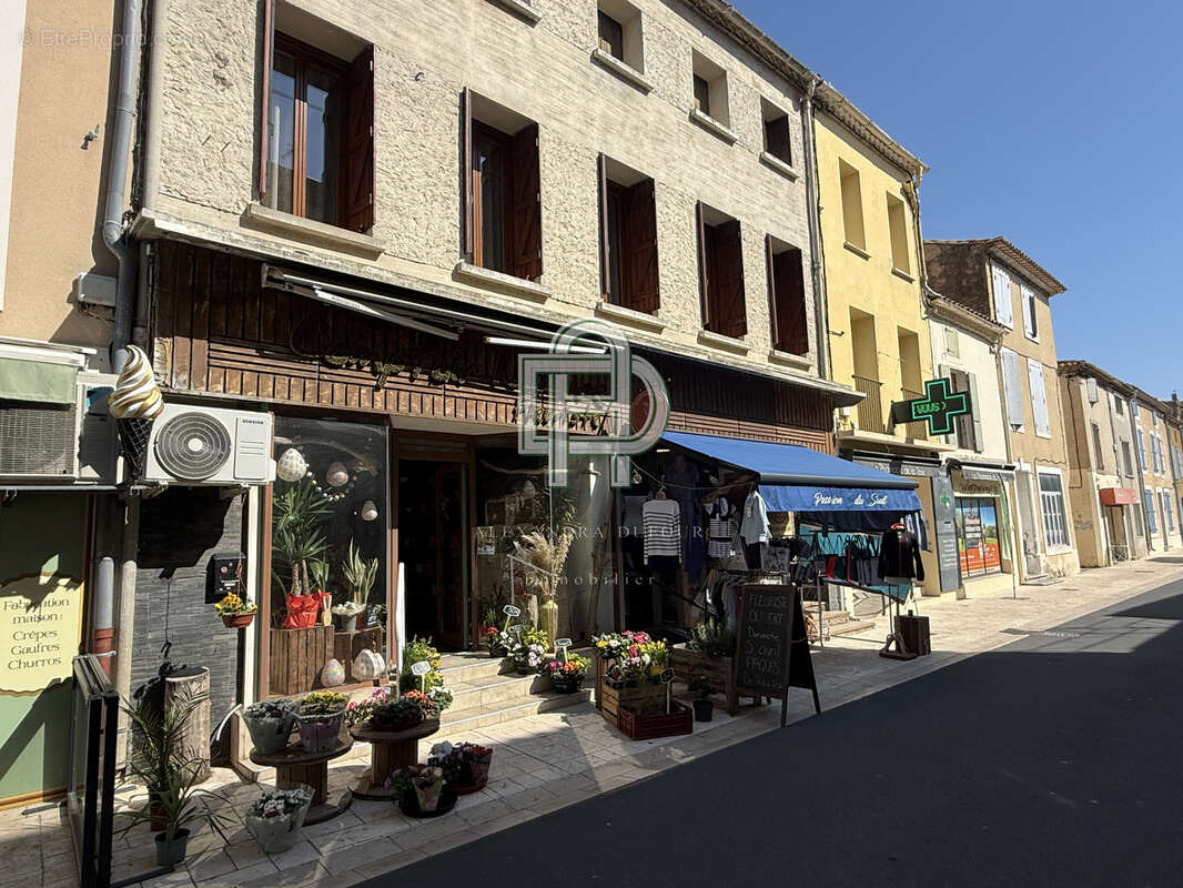 Commerce à GRUISSAN