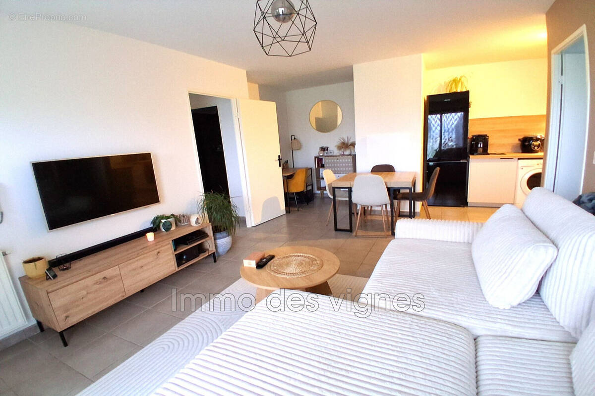 Appartement à AMBARES-ET-LAGRAVE