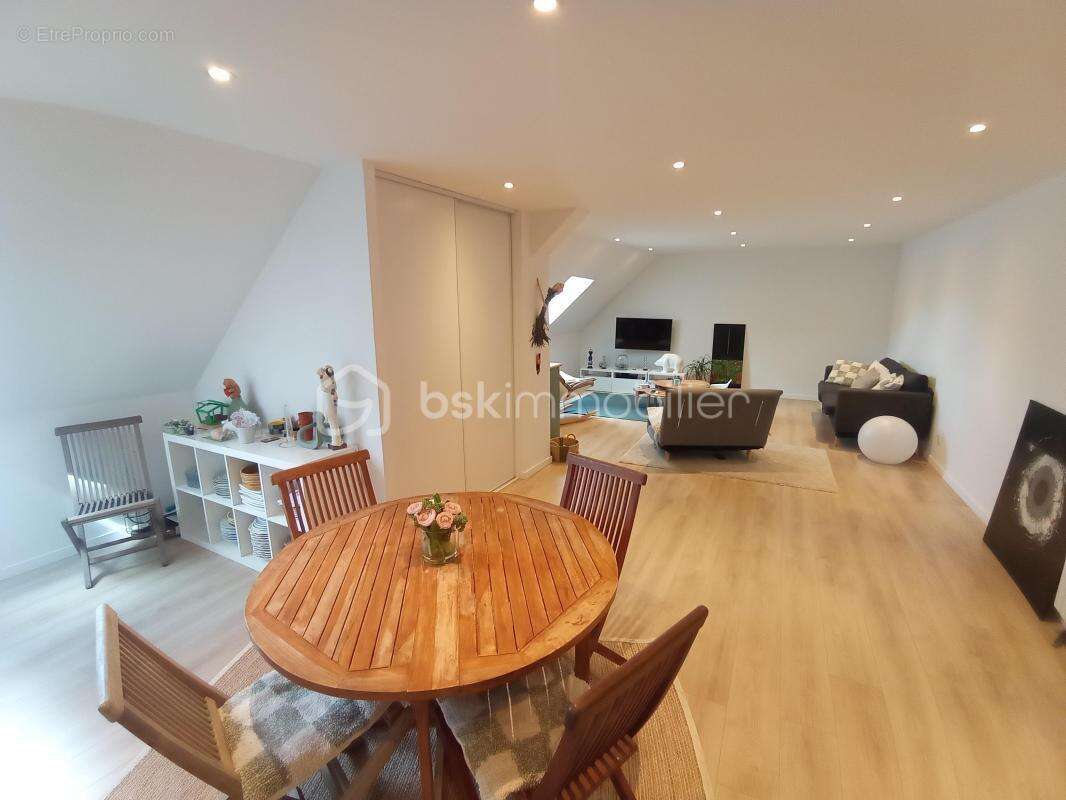 Appartement à BEURE