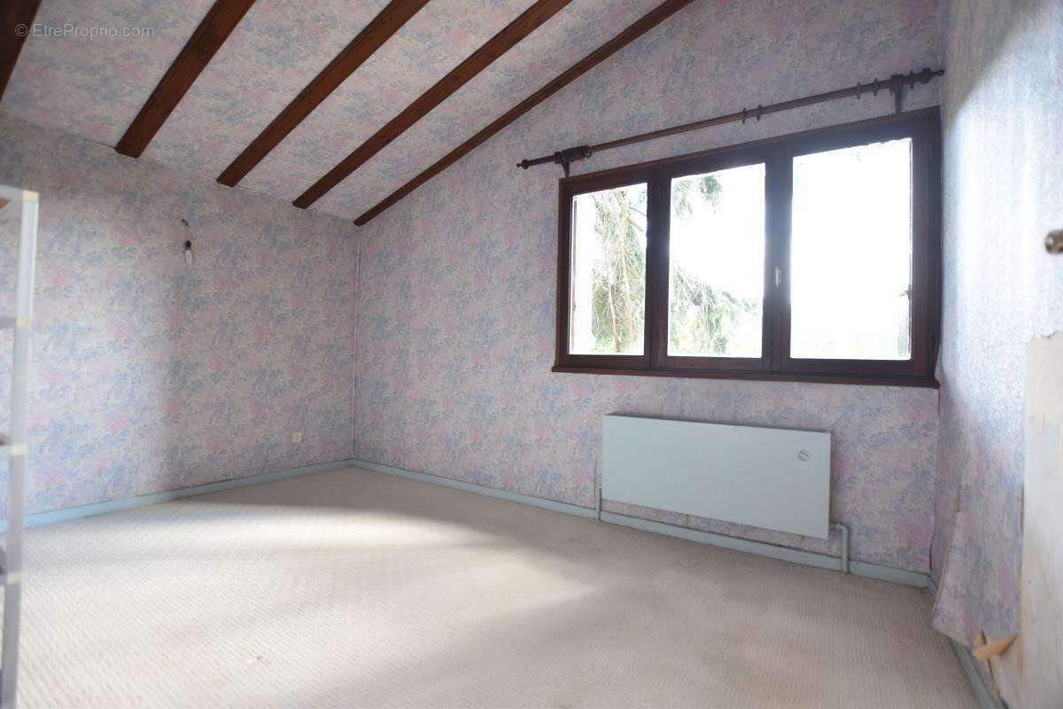 Maison à SAINTE-FOY-LES-LYON