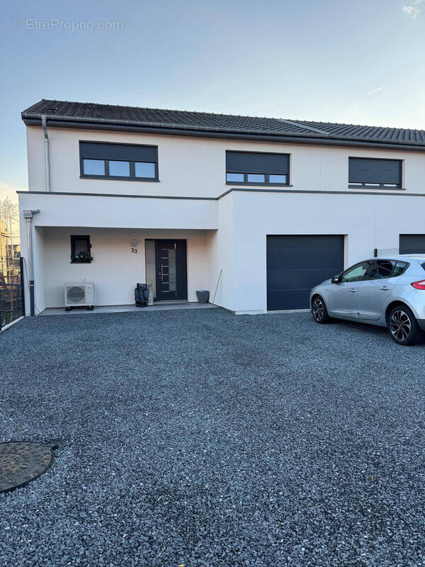 Maison à WOUSTVILLER