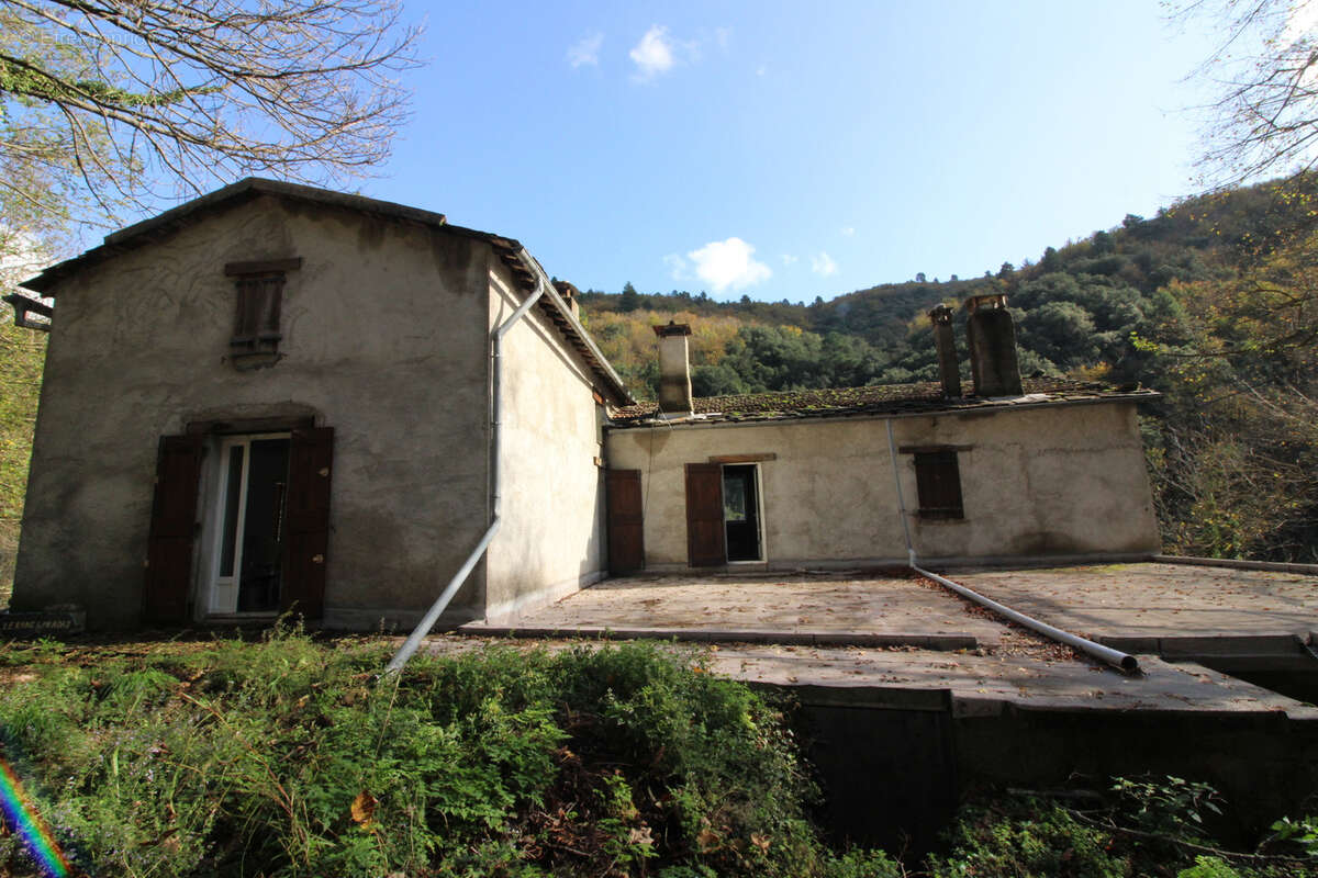 Maison à SAUMANE