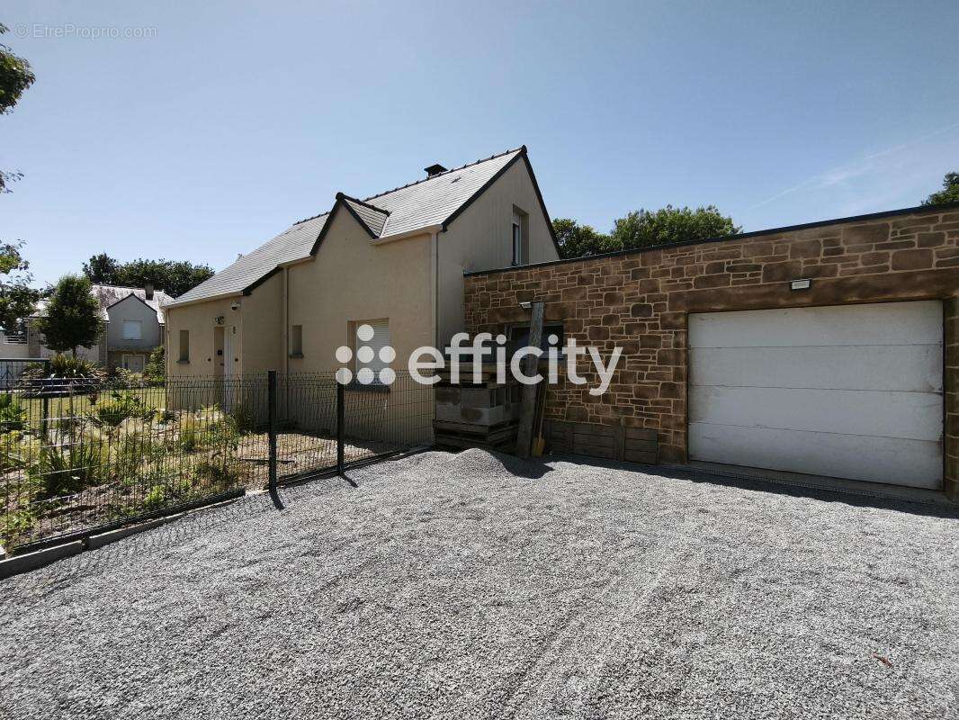 Maison 106 m² à Saint-Pierre-De-Plesguen  - photo 11