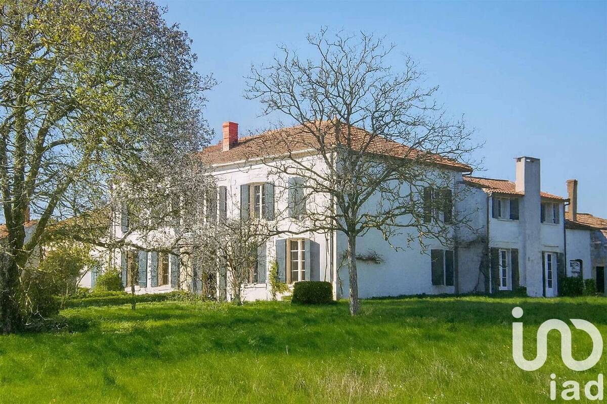 Photo 1 - Maison à CHIZE