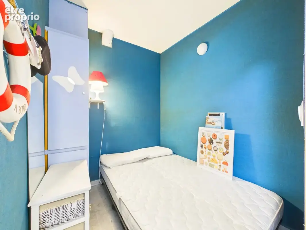 À deux pas d’Antibes et Juan-les-Pins – Studio cabine en résidence sécurisée avec parc et piscine - photo 9