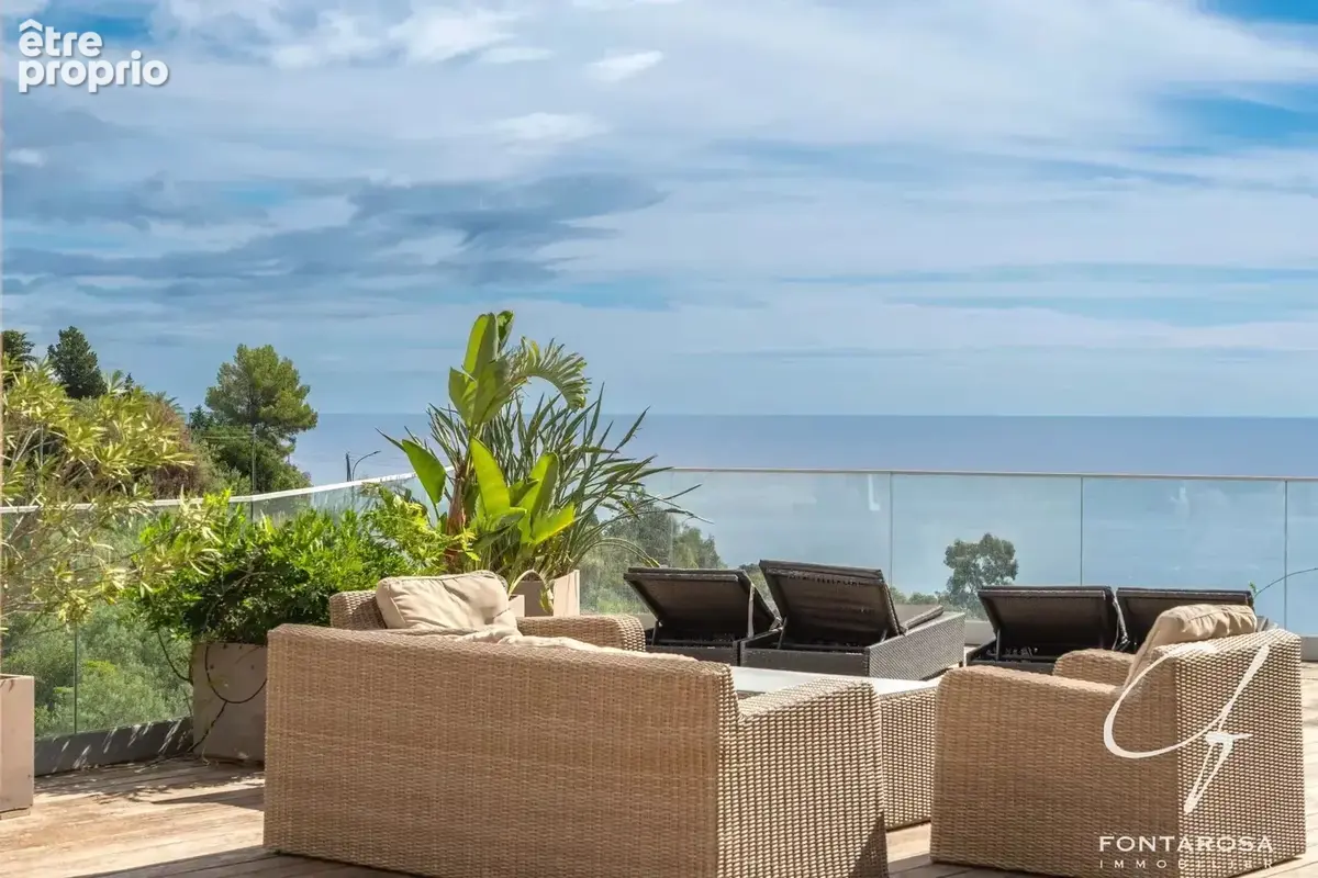 Photo Maison à Les Issambres au prix de 1 740 000€