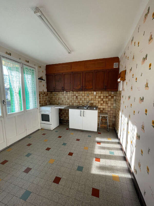 Maison à LA TALAUDIERE