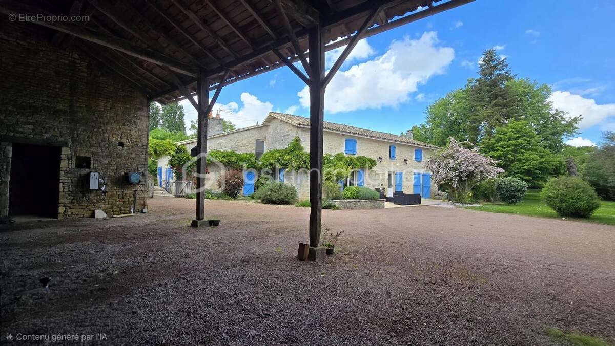 Maison à VANCAIS