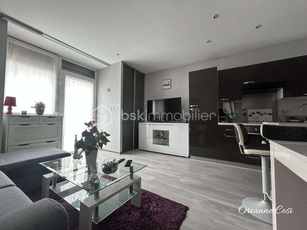 Appartement T2 avec terrasse – Entrelacs (Albens) - photo 4