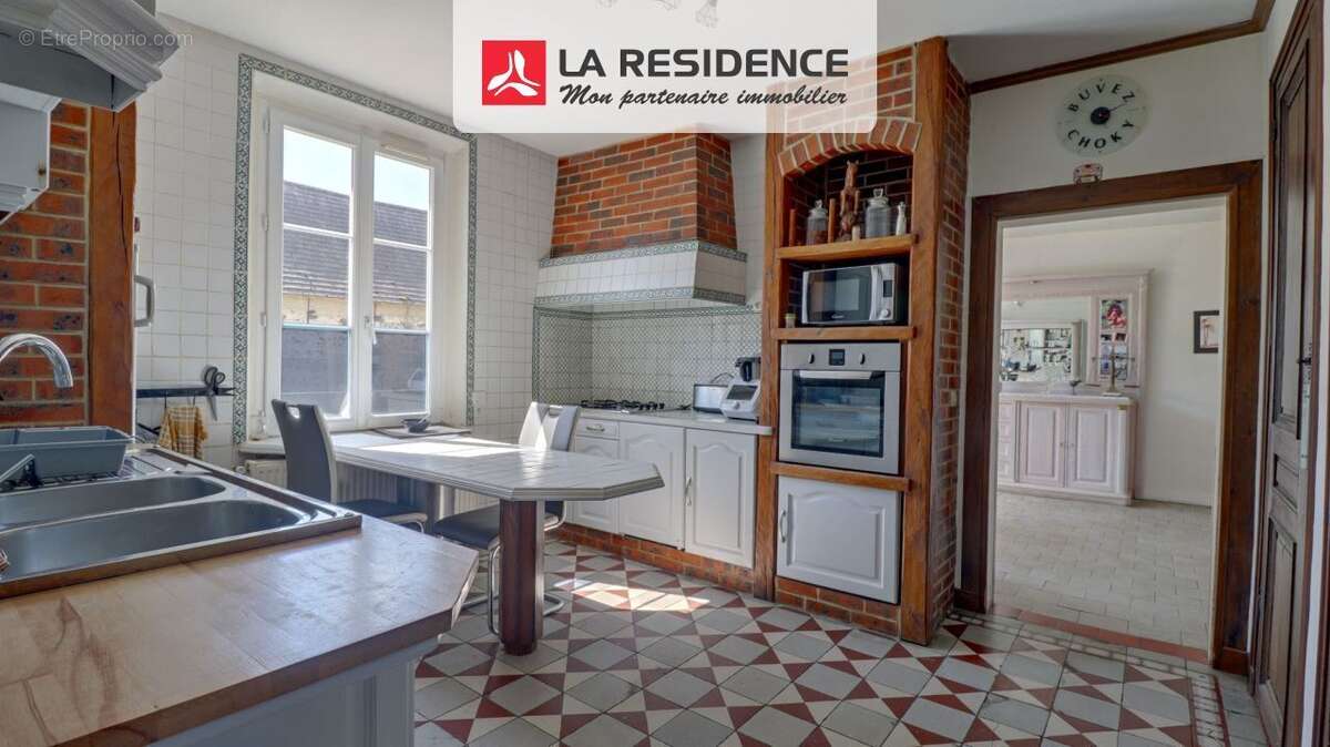 Maison à FORET-LA-FOLIE