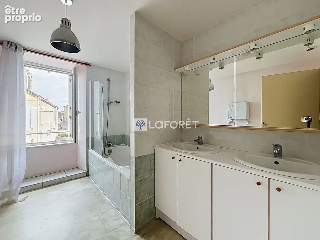 Ensemble immobilier deux logements Beaulieu Sous Parthenay - photo 11