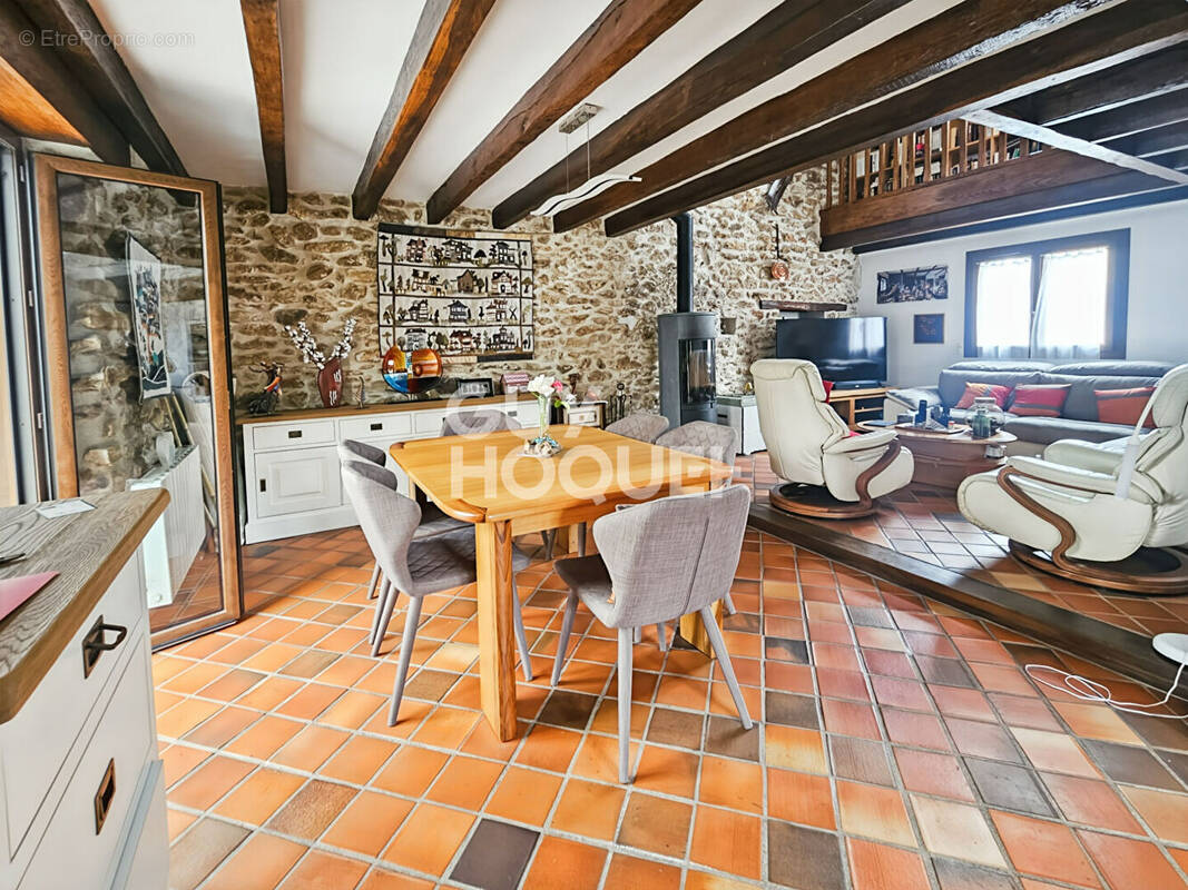 Maison à TOURNAN-EN-BRIE