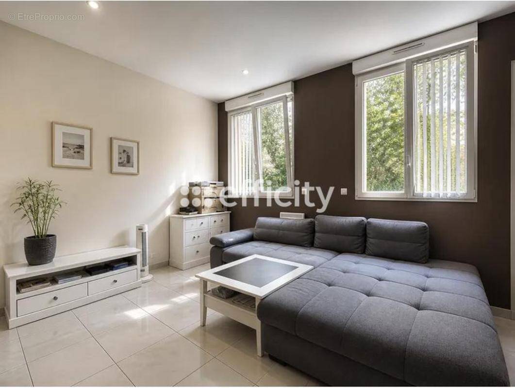 Appartement à LE RAINCY