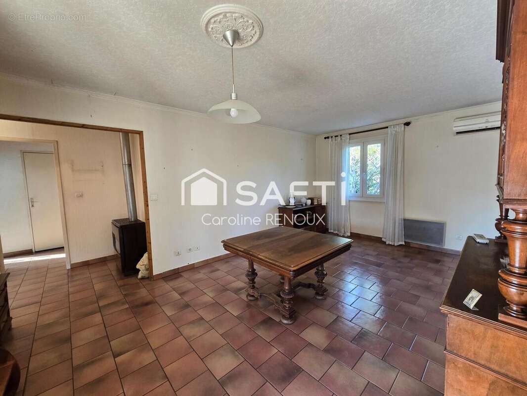 Photo 2 - Maison à MALLEMORT