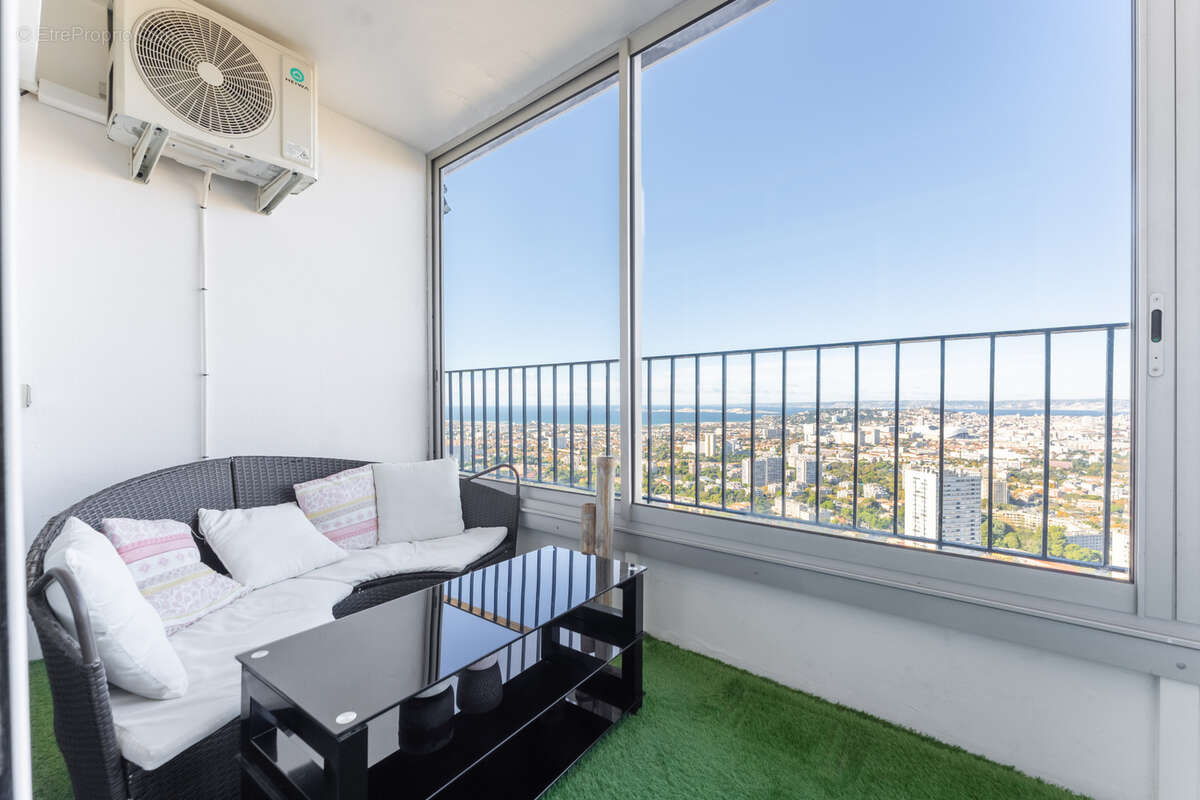 Appartement à MARSEILLE-9E