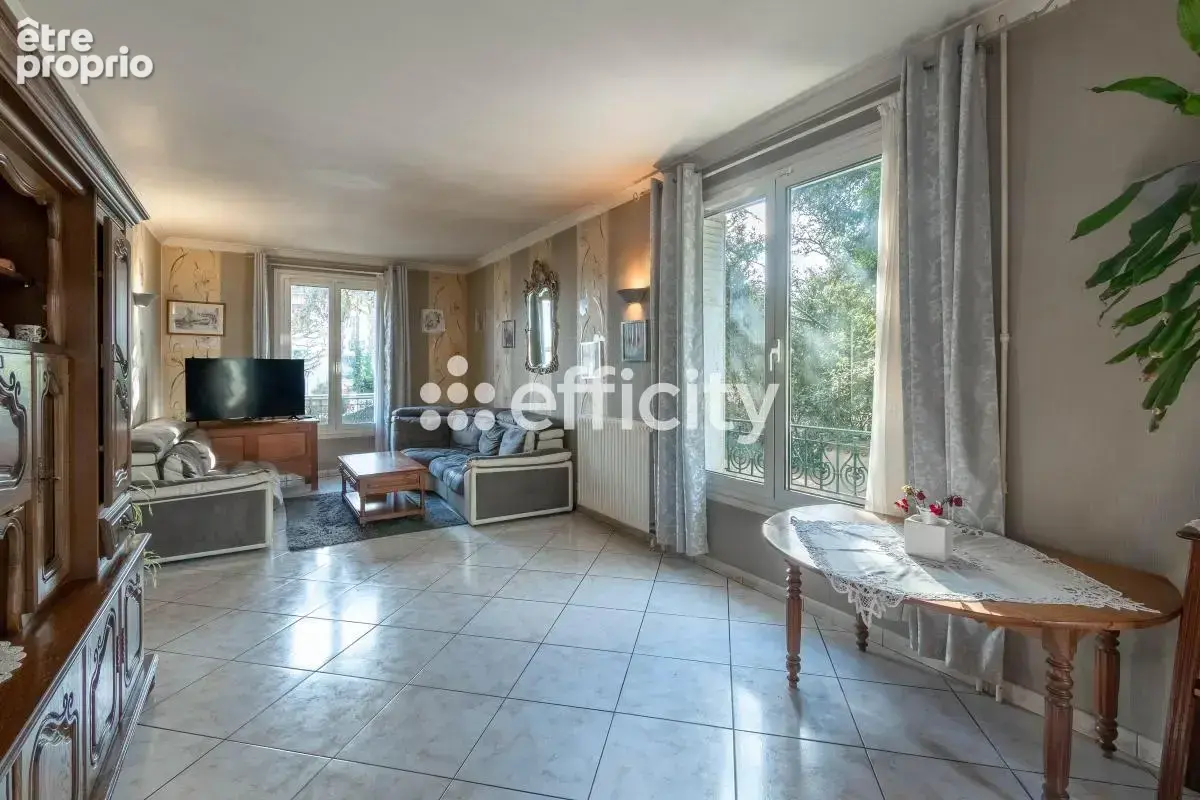 Maison 8 pièces 222 m² à vendre à Villeneuve-Le-Roi (94290) - photo 7