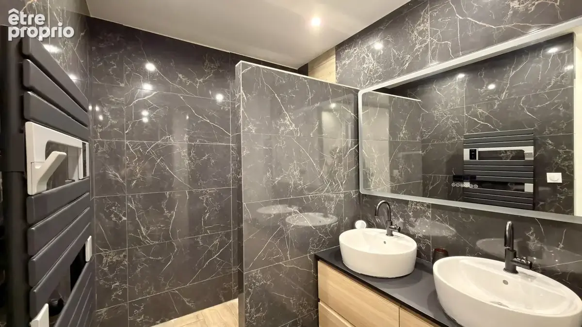 Appartement T4   113 m2   Parc Saint-Maur Lille - photo 15