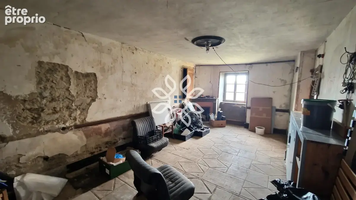 Ensemble immobilier à rénover avec dépendances et vue dégagée - photo 12