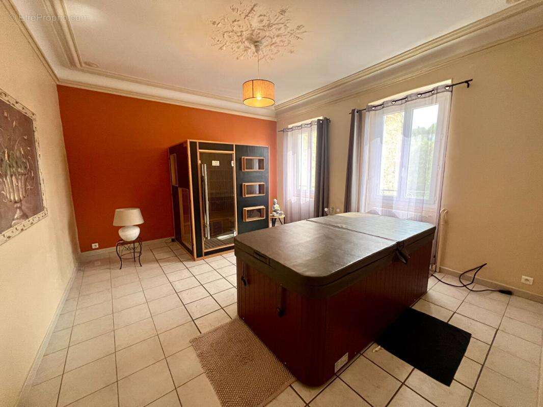 Appartement à APT