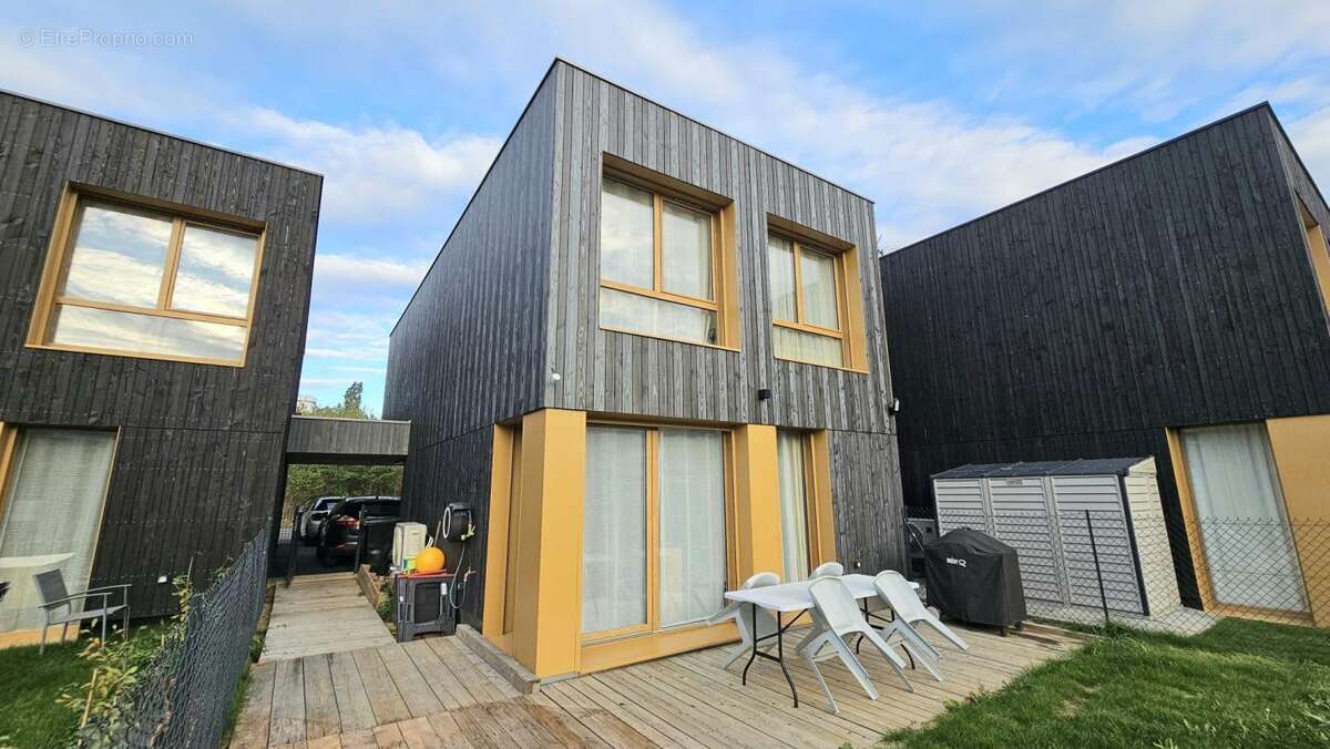 Maison à LE PETIT-QUEVILLY