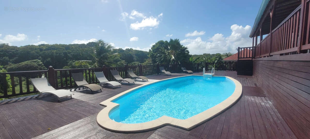 Maison à SAINTE-ANNE