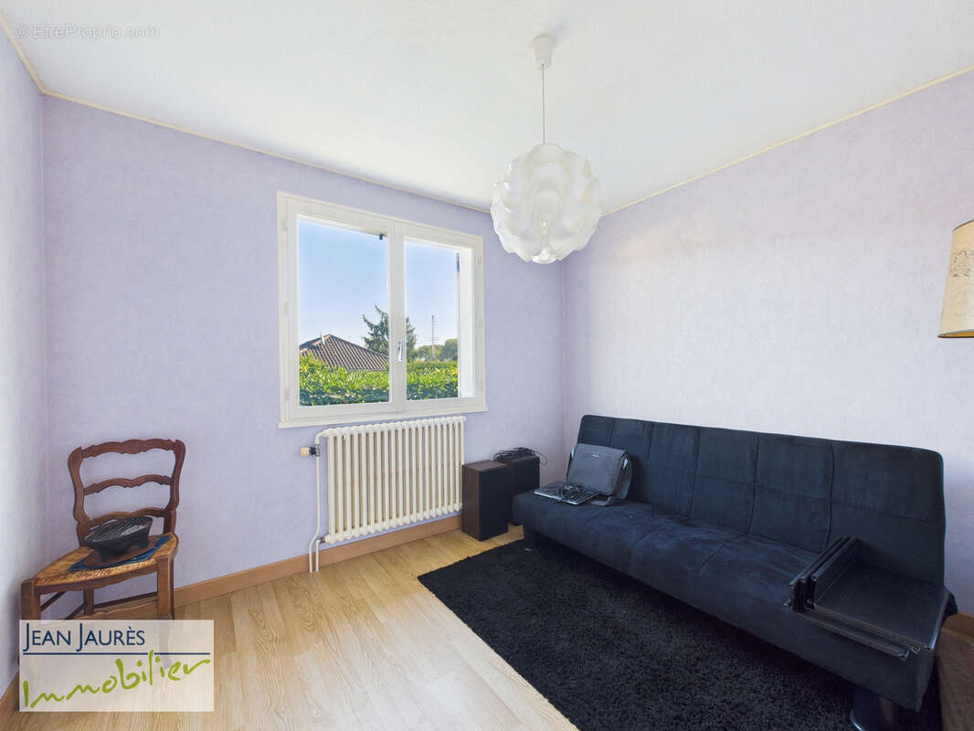 Maison à LA CHAPELLE-SAINT-LUC