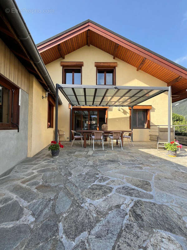 Maison - 7 pièces - Bourg-Saint-Maurice - Exclusivité - photo 15