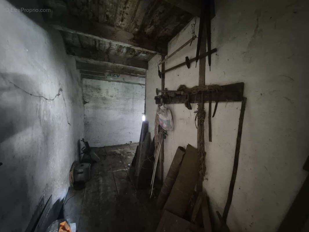 Maison à VEYRE-MONTON