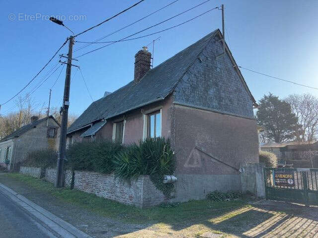 Maison à WOIGNARUE
