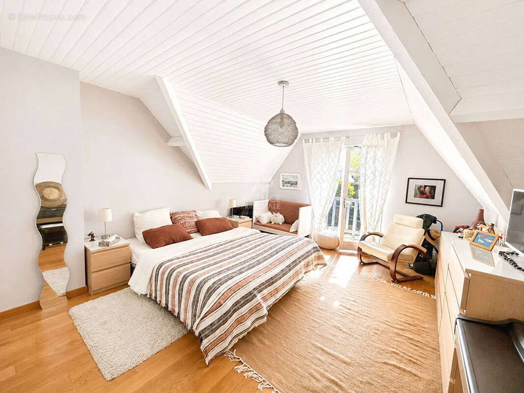 Maison à VERNOUILLET